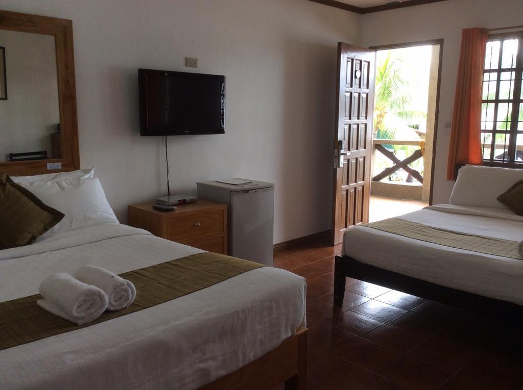 Subiza Beach Resort Olongapo Exterior photo