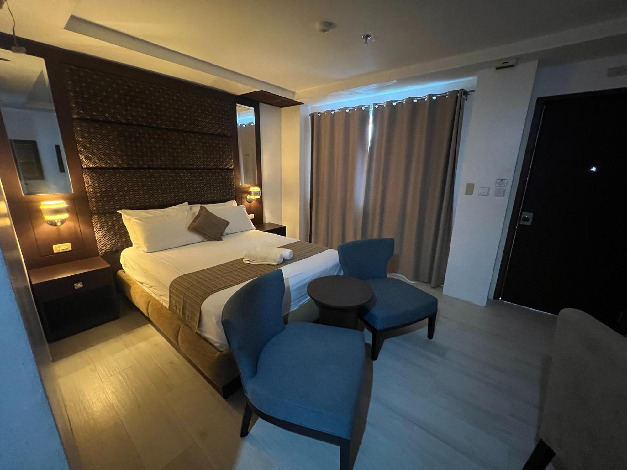 Subiza Beach Resort Olongapo Exterior photo